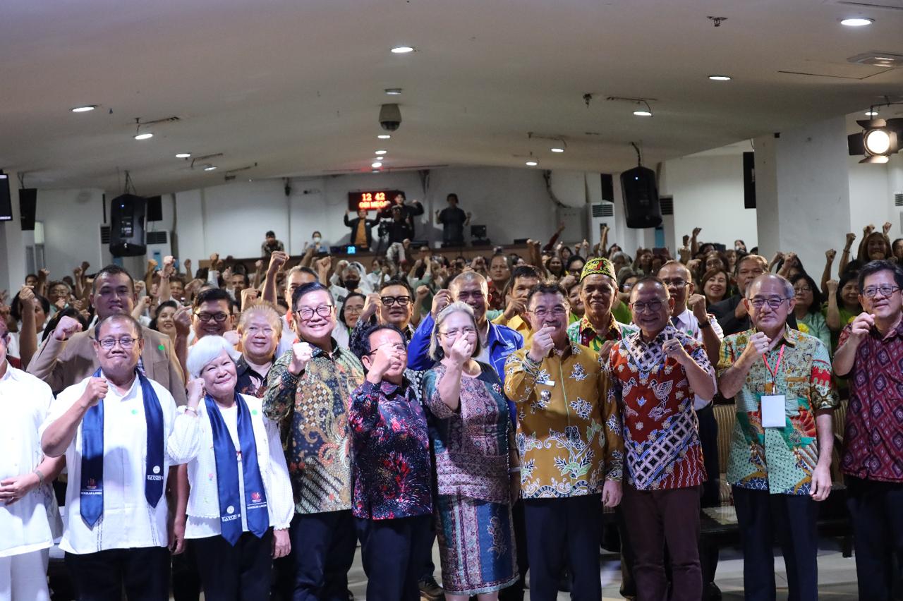 Launching Sekolah Lansia, Wawali Harris Bobihoe: Menjadi Lansia Mandiri, Sejahtera dan Bahagia